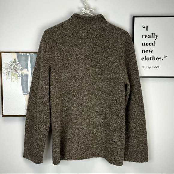 EILEEN FISHER BOUCLAY BUTTON FRONT CARDIGAN SZ M EUC - Picture 5 of 10